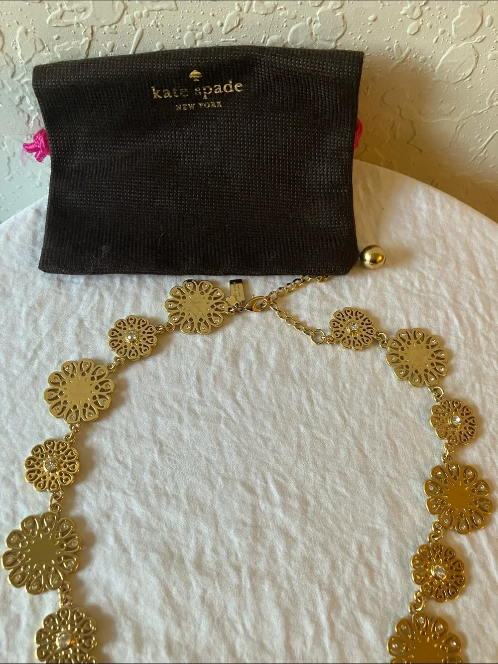 Kate Spade: Gold Tone “Oops-a-Daisy” (Snowflake) Statement Collar Necklace